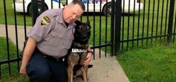Der pensionierte Polizist mit seinem Diensthund