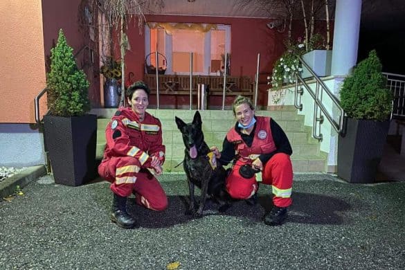Hundeheldin Maily Österreichische Rettungshundebrigade Christin Maily und Nicole